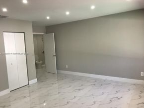 13560 NW 2nd Ave, North Miami FL 33168