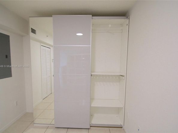 218 NW 12th Avenue 502, Miami FL 33128