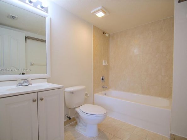 218 NW 12th Avenue 502, Miami FL 33128