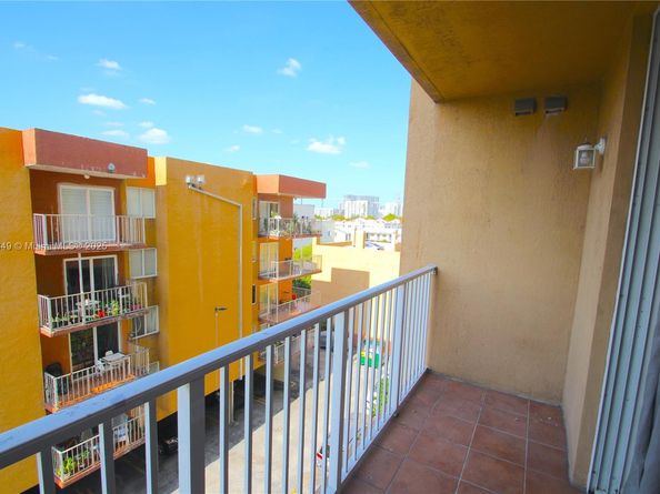 218 NW 12th Avenue 502, Miami FL 33128