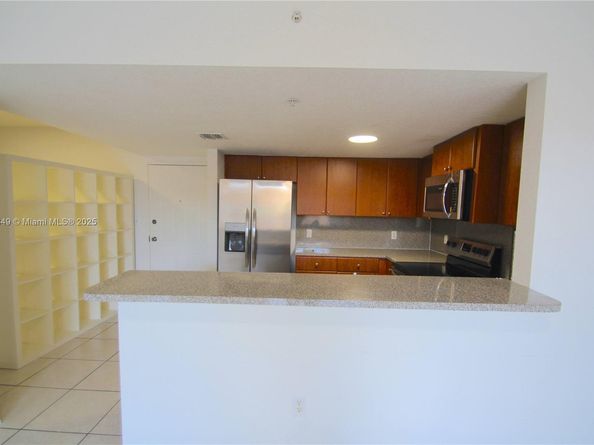 218 NW 12th Avenue 502, Miami FL 33128