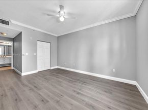 533 NE 3rd Ave 304, Fort Lauderdale FL 33301