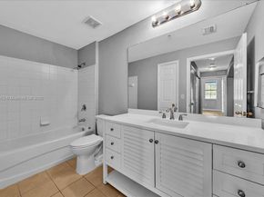 533 NE 3rd Ave 304, Fort Lauderdale FL 33301
