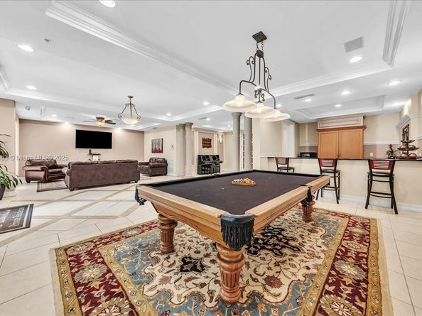 533 NE 3rd Ave 304, Fort Lauderdale FL 33301