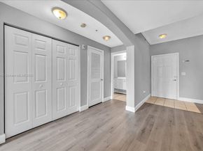 533 NE 3rd Ave 304, Fort Lauderdale FL 33301