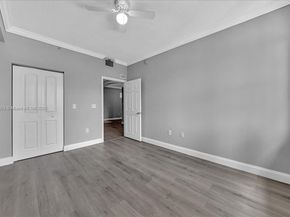 533 NE 3rd Ave 304, Fort Lauderdale FL 33301