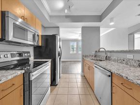 533 NE 3rd Ave 304, Fort Lauderdale FL 33301