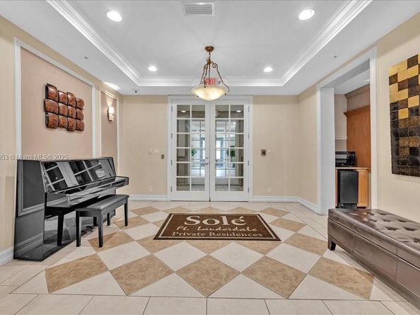 533 NE 3rd Ave 304, Fort Lauderdale FL 33301