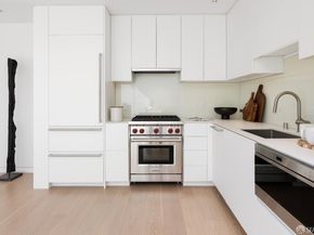 689 Minna Street, San Francisco CA 94103