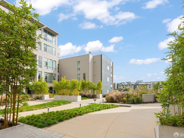 235 Berry Street 417, San Francisco CA 94158