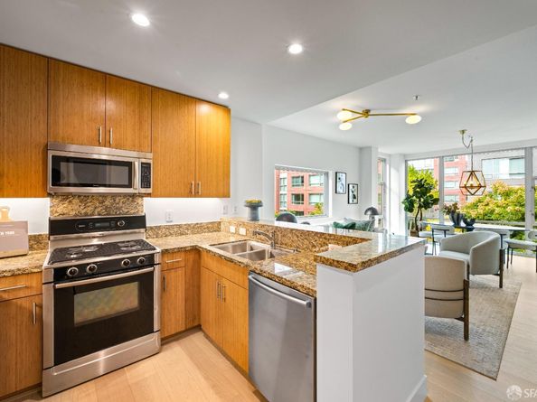 235 Berry Street 417, San Francisco CA 94158