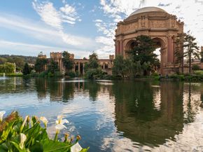 2541 Lombard Street, San Francisco CA 94123
