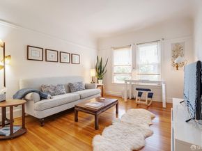 1879 Chestnut Street, San Francisco CA 94123