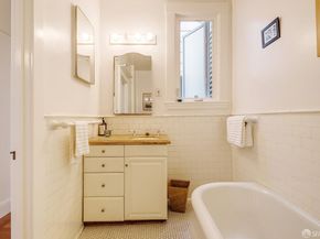 1879 Chestnut Street, San Francisco CA 94123