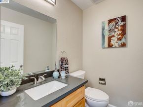 1036 Clubhouse Drive, Hayward CA 94541