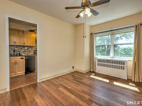 80 Cartright Street 5D, Bridgeport CT 06604