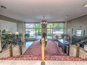 80 Cartright Street 5D, Bridgeport CT 06604