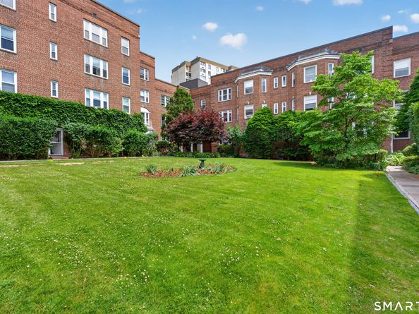 70 Strawberry Hill Avenue 63C, Stamford CT 06902