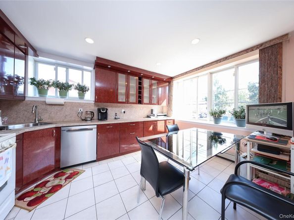 1323 Avenue X D1, Brooklyn NY 11235