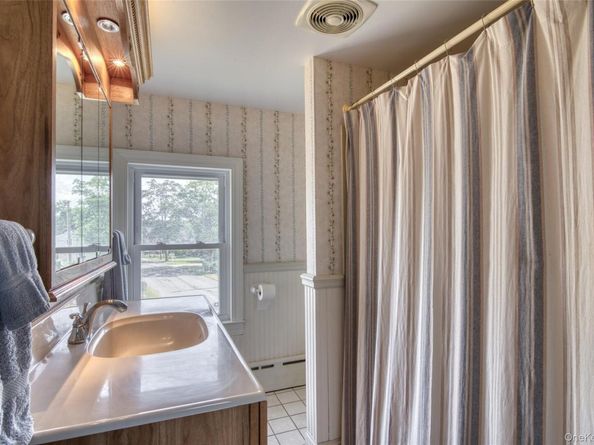 385 Cottage Place, Southold NY 11971