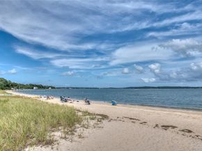 385 Cottage Place, Southold NY 11971