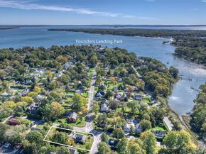 385 Cottage Place, Southold NY 11971