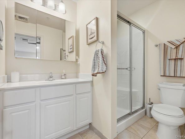 1138 Willow Lane, Valley Stream NY 11850