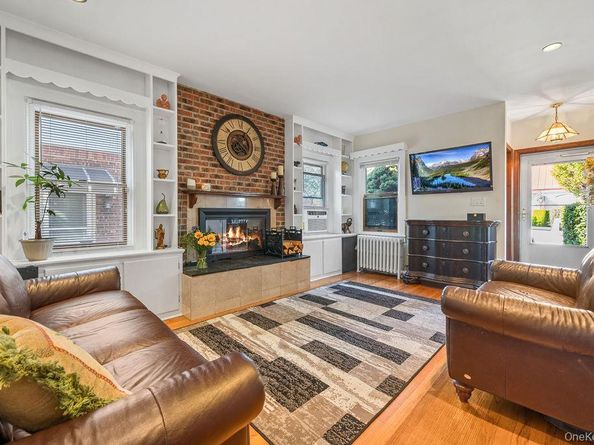 7-35 Leggett Place, Whitestone NY 11357