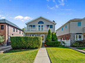 7-35 Leggett Place, Whitestone NY 11357