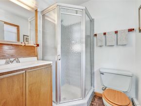 7 Park Circle, Cedarhurst NY 11516