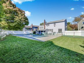 7 Park Circle, Cedarhurst NY 11516