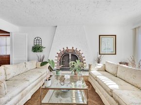 7 Park Circle, Cedarhurst NY 11516