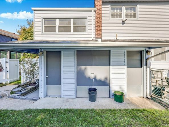 7 Park Circle, Cedarhurst NY 11516