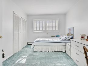 7 Park Circle, Cedarhurst NY 11516