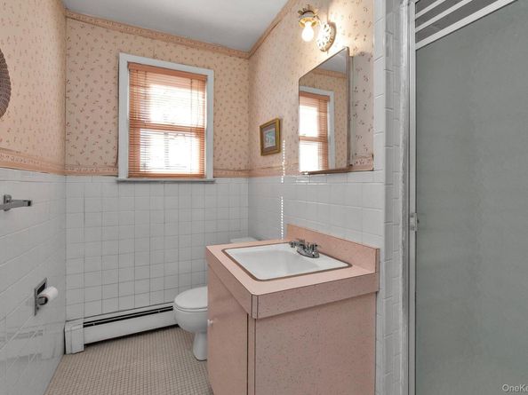 350 Paul Place, West Hempstead NY 11552