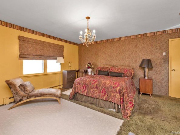 350 Paul Place, West Hempstead NY 11552