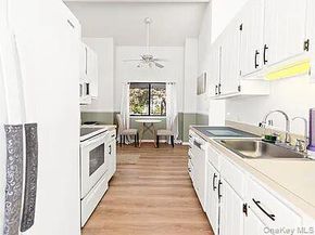 8 School Street, Hampton Bays NY 11946