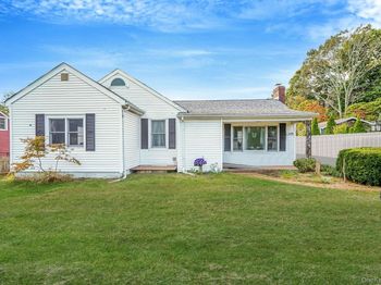 1493 Flanders Road