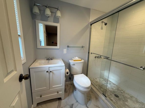 198 Guildford Court, West Hempstead NY 11552