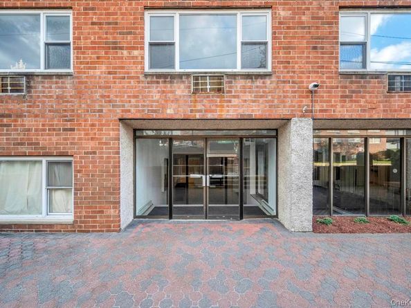 101 Lincoln Avenue 1f, Mineola NY 11501