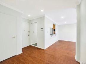 101 Lincoln Avenue 1f, Mineola NY 11501