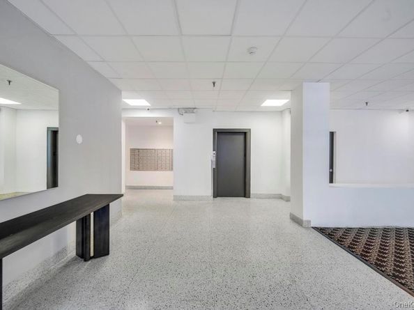 101 Lincoln Avenue 1f, Mineola NY 11501