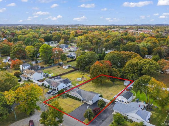 31 Franklin Avenue, Brentwood NY 11717