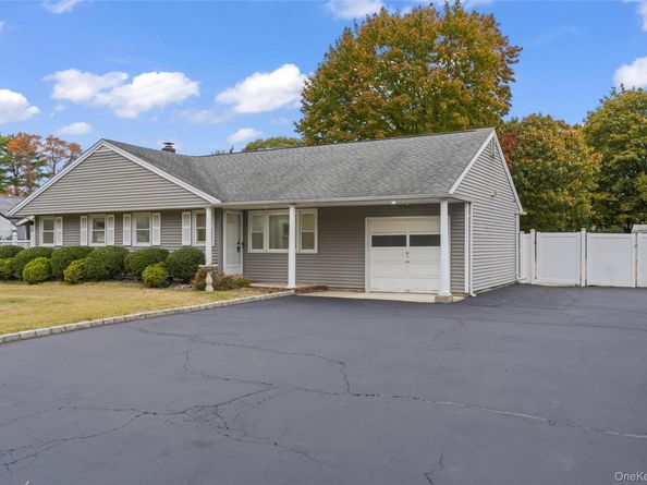 31 Franklin Avenue, Brentwood NY 11717