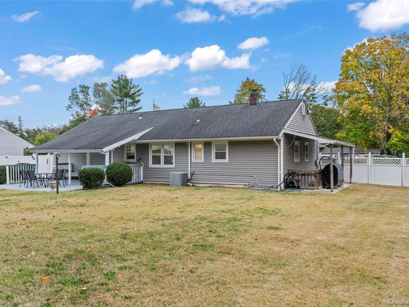 31 Franklin Avenue, Brentwood NY 11717