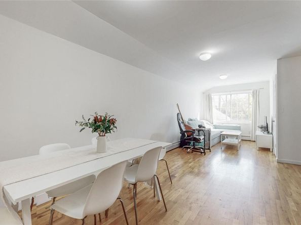 150-55 14th Road, Whitestone NY 11357