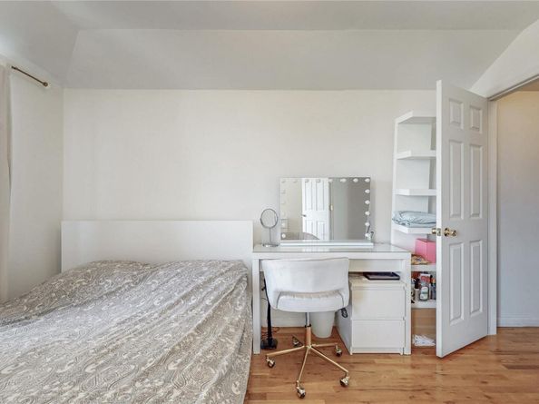 150-55 14th Road, Whitestone NY 11357