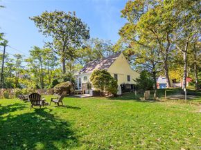 51 Ficus Road, Rocky Point NY 11778