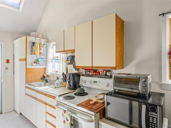 51 Ficus Road, Rocky Point NY 11778