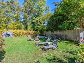 51 Ficus Road, Rocky Point NY 11778